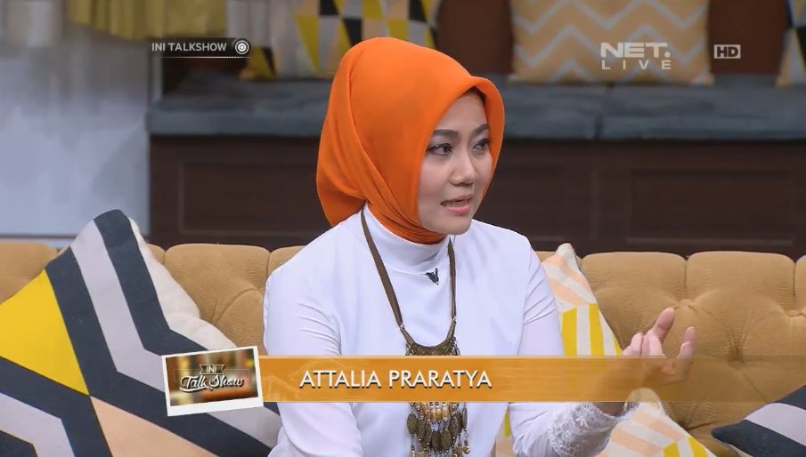 mdtvindonesia's tweet photo. Nah ini baru ibu Cinta beneran, ibu @ata_lia datang di @Ini_Talkshow ;) #IniTalkshow https://t.co/x9dQC0orML