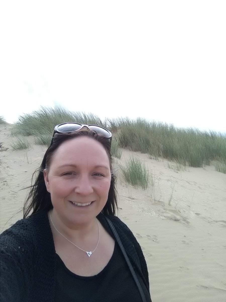 Nice walk along formby beach #formbybeach #freshair #no9to5 #beyourownboss #workfromanywhere