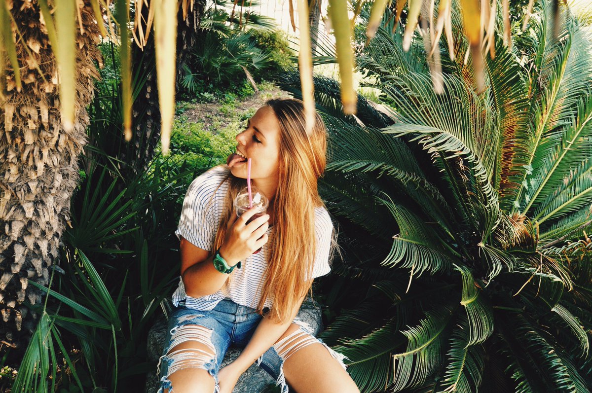 Naaktime's tweet photo. La vida es algo que se disfruta sorbo a sorbo. 🍸
https://t.co/nl9cg5LCSm
#EnjoyNaakvolution
Pic by: @aranbruch https://t.co/J6pUMpGz75