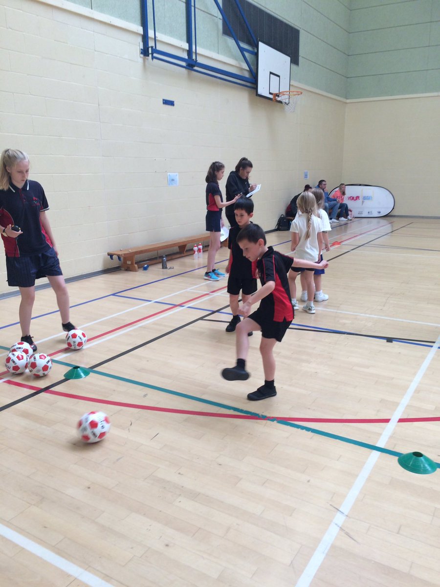 Mr A Moody tweet media