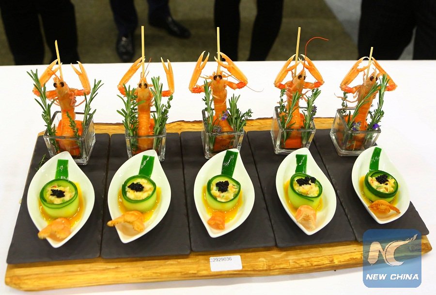 HRvai4's tweet photo. वा World Championship of Chinese Cuisine 2016 in Holland's Rotterdam: a real combination of taste and art #WCCC2016 https://t.co/3IpYbrP9vV