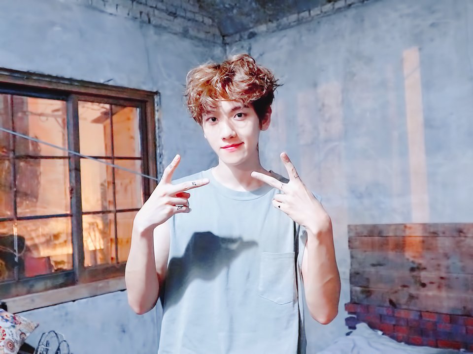 snow_506's tweet photo. #백현 #BAEKHYUN 
https://t.co/p1jeAR9GZq
https://t.co/XpvkQhkYjM

마지막은 브이✌️ https://t.co/1Ozp7KCjFm