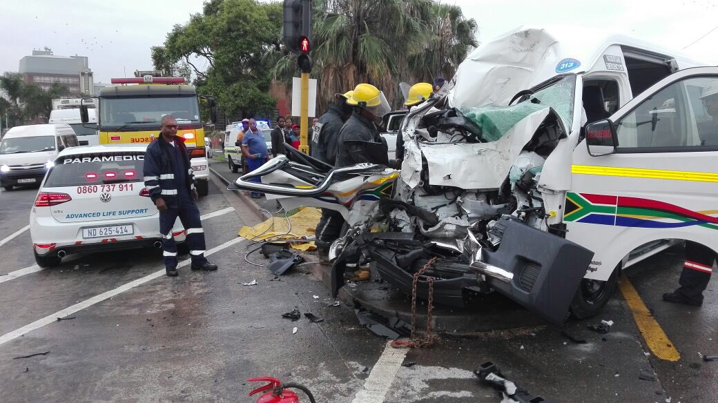 DurbanFire's tweet photo. Pics of a crash this morning near congella fire station on Sarnia road. https://t.co/S6zo6g8ns0