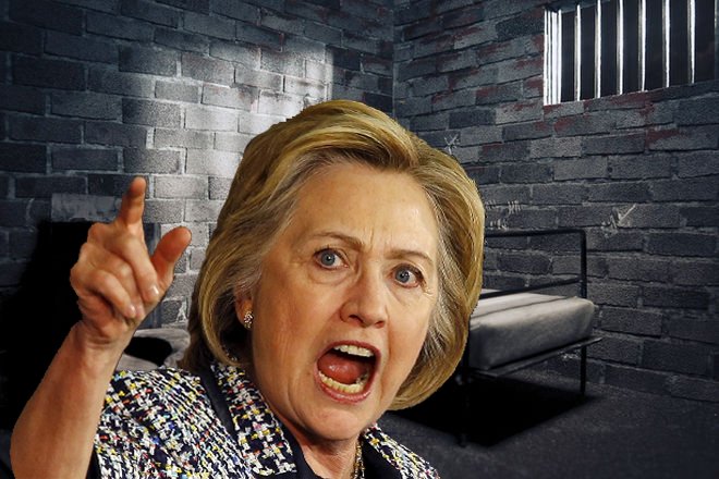 meat_mountain's tweet photo. #CrookedHillary #NeverHillary https://t.co/KmMtRyuJW5