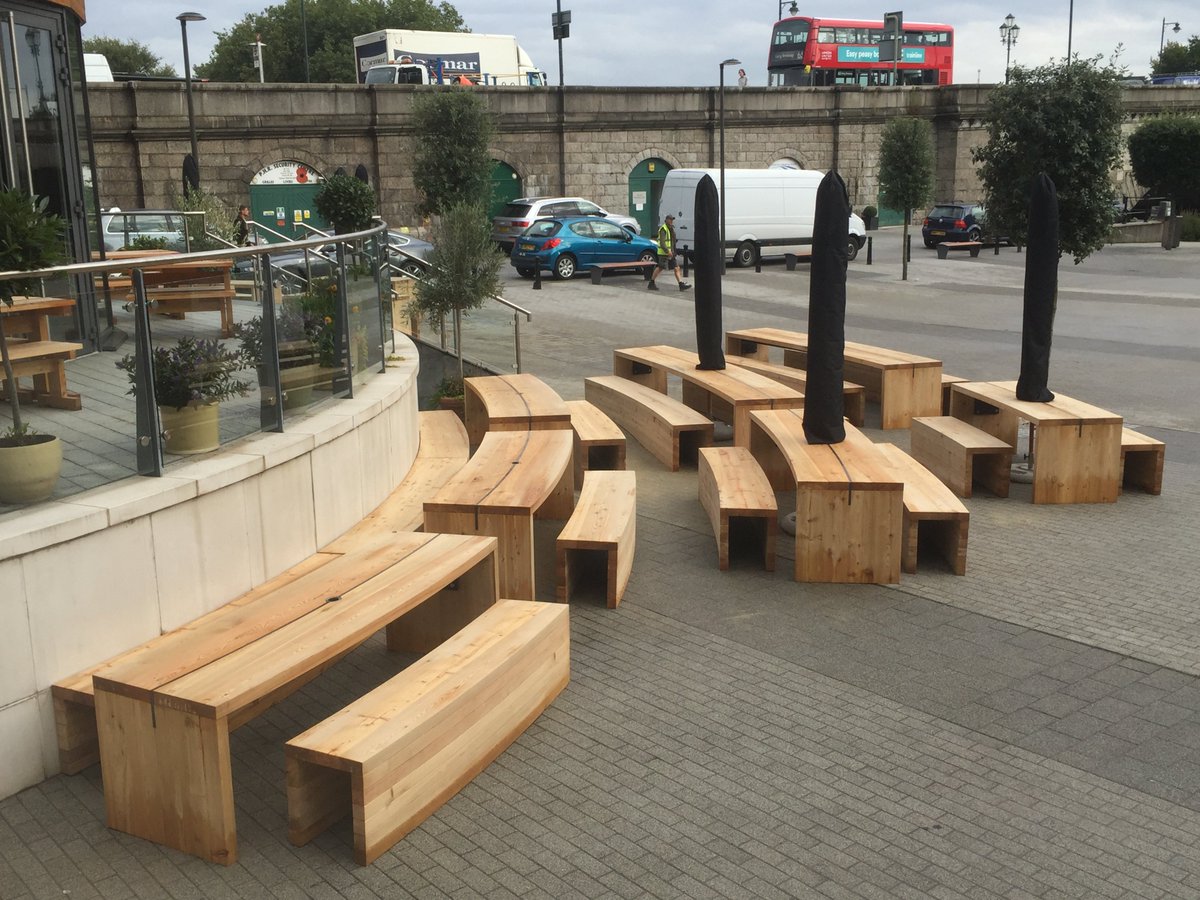 MandevilleWood's tweet photo. Recently installed curved tables &amp; benches on the piazza @_TheStable in Kew. The perfect place to enjoy a pizza and a cider or three. https://t.co/fvnC3dwsti