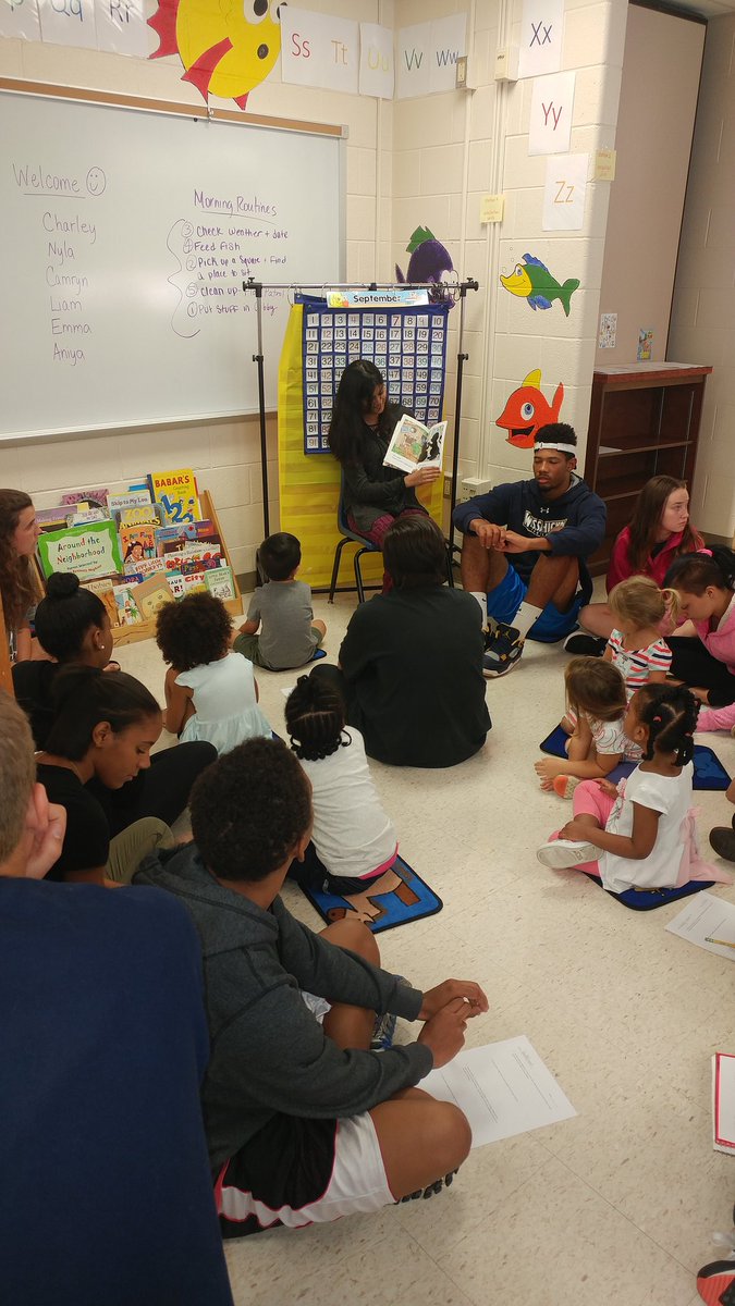 wsdWELL's tweet photo. Ms. Smith's public speaking class works with students in child development to read together https://t.co/y2ebyT5tQS