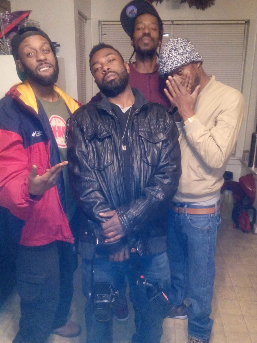 flybumkane's tweet photo. It ain't Thursday but ima throw it back 1x fo da 1x.... #ripmax #2damax #setlife #itsdatribe https://t.co/VIhUfNjJLT