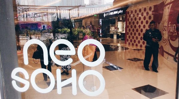 AugustMan_ID's tweet photo. It's new in town! Now you can shop at @neosohomall https://t.co/UC1yyVVQyj