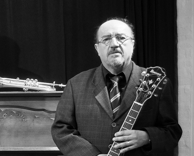 lasuper963's tweet image. El Senado reconoció la trayectoria del músico Luis Cide - lasuperdigital.com.ar/2016/09/21/el-…