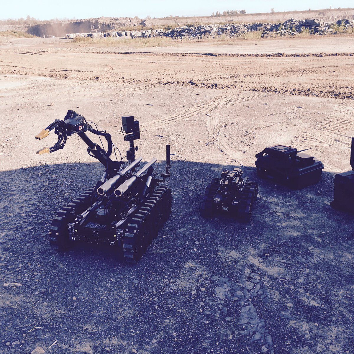 ICORTechnology's tweet image. #IABTIVII 
#ICORTECHNOLOGY 
#caliberrobot #swatrobot #bombrobot #eodrobot