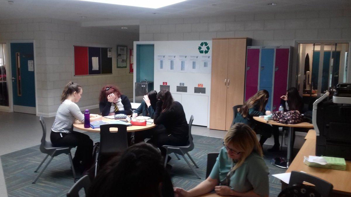 jearnshaw165's tweet photo. Year 11 girls doing extra maths, well done girls #getthatc https://t.co/IAdMxwlA6e