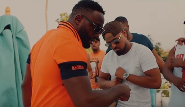 13or_du_hiphop's tweet photo. Nouveau Clip de @GRADIDUR « La Mala » en feat avec @Sopranopsy4 https://t.co/3tM5GBQKmk https://t.co/BzFD0jHBEP