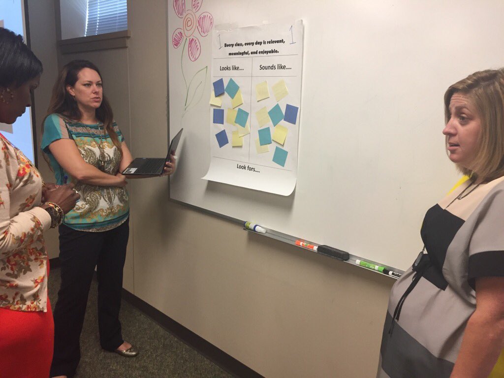 luecke_cathy's tweet photo. Relevant enjoyable learning for AP's = relevant enjoyable learning for students!! @DrTimothyBJones #forneyfocus https://t.co/yPiypWi2PX