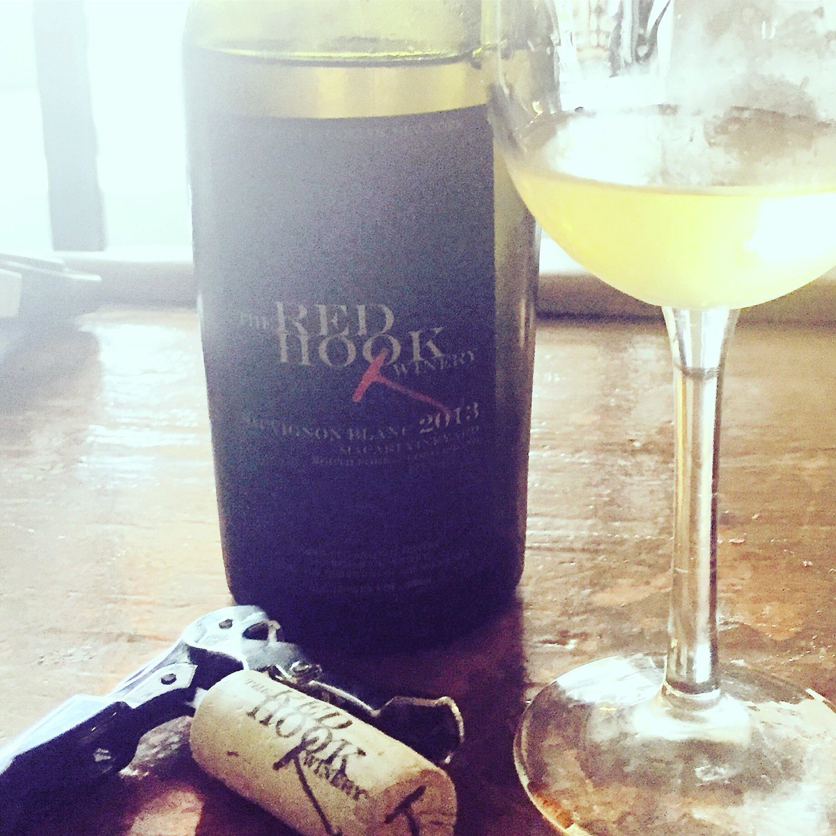 Wine Wednesday tasting with <a href="/RedHookwine/">Red Hook Winery</a> tonight 6-8pm! Come #drinklocal in the <a href="/FalchiBuilding/">Falchi Building</a> ! #winewednesday #redhookwine #LIC