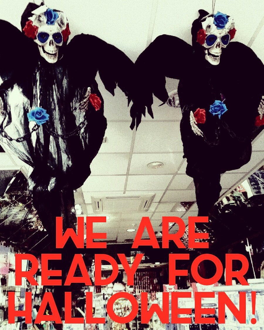 Claires_Crewe's tweet photo. Get ready for Halloween we have loads of to choose from!!!💀💀💀#claires #clairescrewe #halloween #skeleton #crewe https://t.co/jVfcT3kDuT
