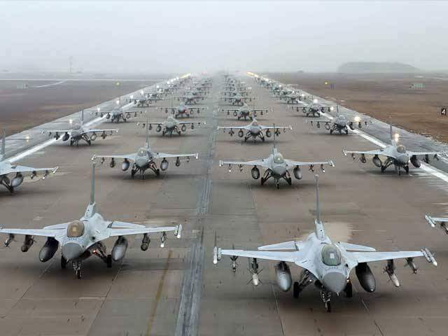 ashraf_ayesham's tweet photo. India is eagerly waiting for this 
So lets do this #Getlostbharat #Twitterwar 😂 https://t.co/HY6njOAvrc