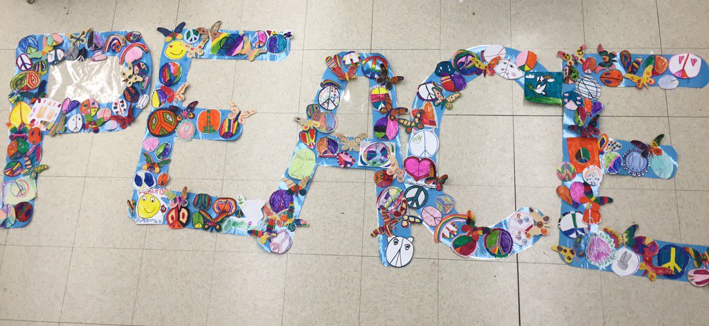 LoganESArt's tweet photo. Happy Peace Day from Logan Elementary School!! I hope to have the full display up soon! https://t.co/FHQJ8AfyMM