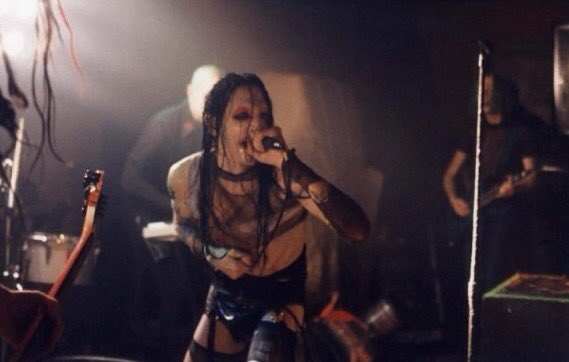 hateanthem's tweet image. king