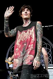 shegit08's tweet image. oliver sykes @BMTH