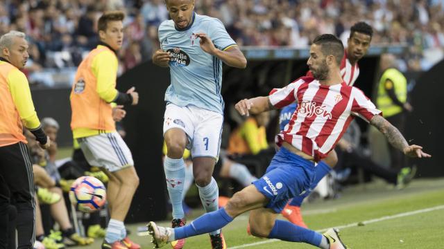 laligafootballl's tweet image. #FT
🏆 #LaLiga
⚽Celta Vigo 2-2 Sporting
#La_LigaFull Score:buff.ly/2cl09bx
 #LiveFootball  #LaLigaLiveScore,#Sports,#Sporting
