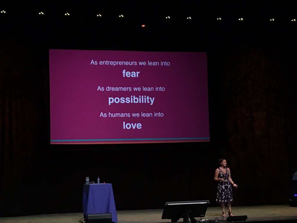 davidmansilla's tweet photo. Fear fades away in the presence of love! @JadahSellner #ArchangelSummit https://t.co/IsT8rMHNiR