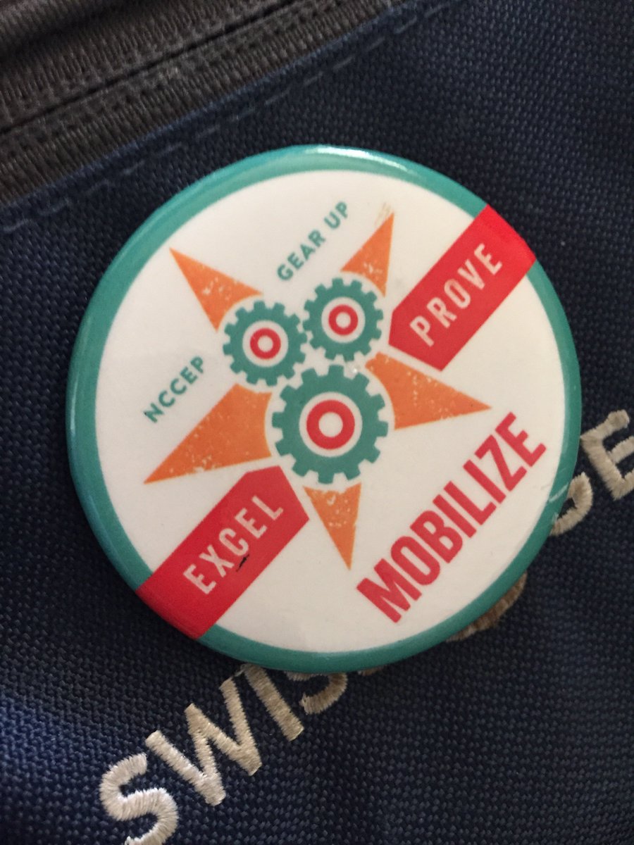 janemooreGEARUP's tweet photo. Sporting my #GEARUP button for #NationalGEARUPWeek So proud to represent @NCCEP here at MSSU! https://t.co/d7p51NhKjg