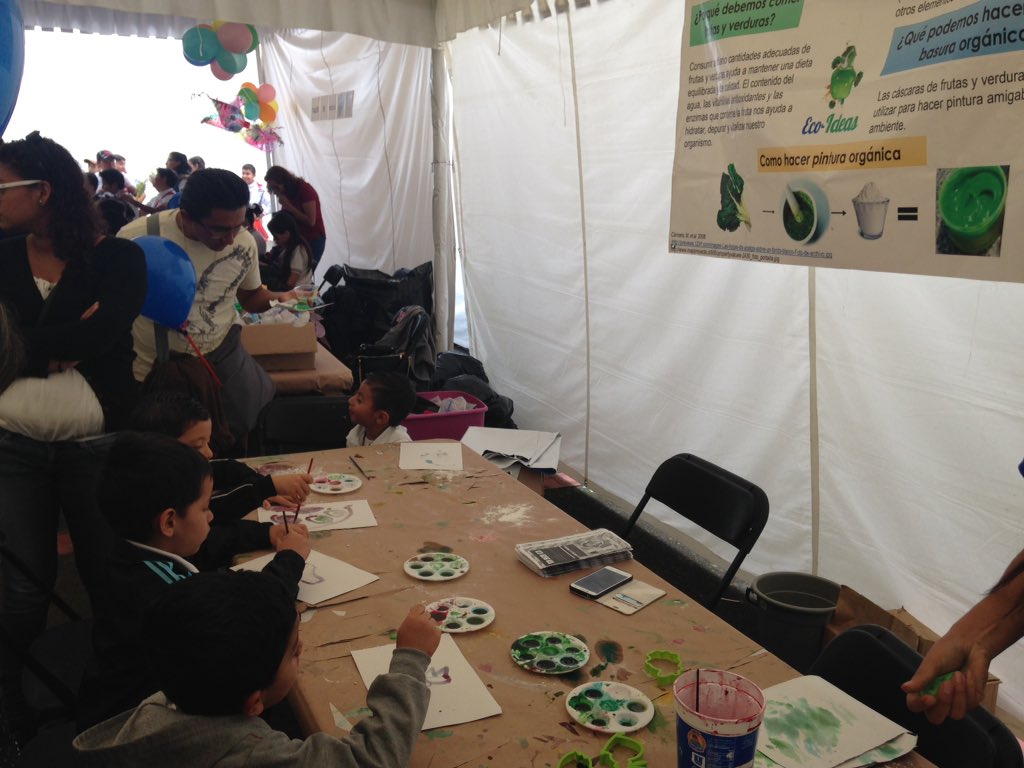 COVECyT's tweet photo. #INBIOTECA #UV los espera para aprender acerca de los #murciélagos #Tortugas ¡Ven y vive la #SNCT Veracruz 2016 https://t.co/oMuJtvIYn7