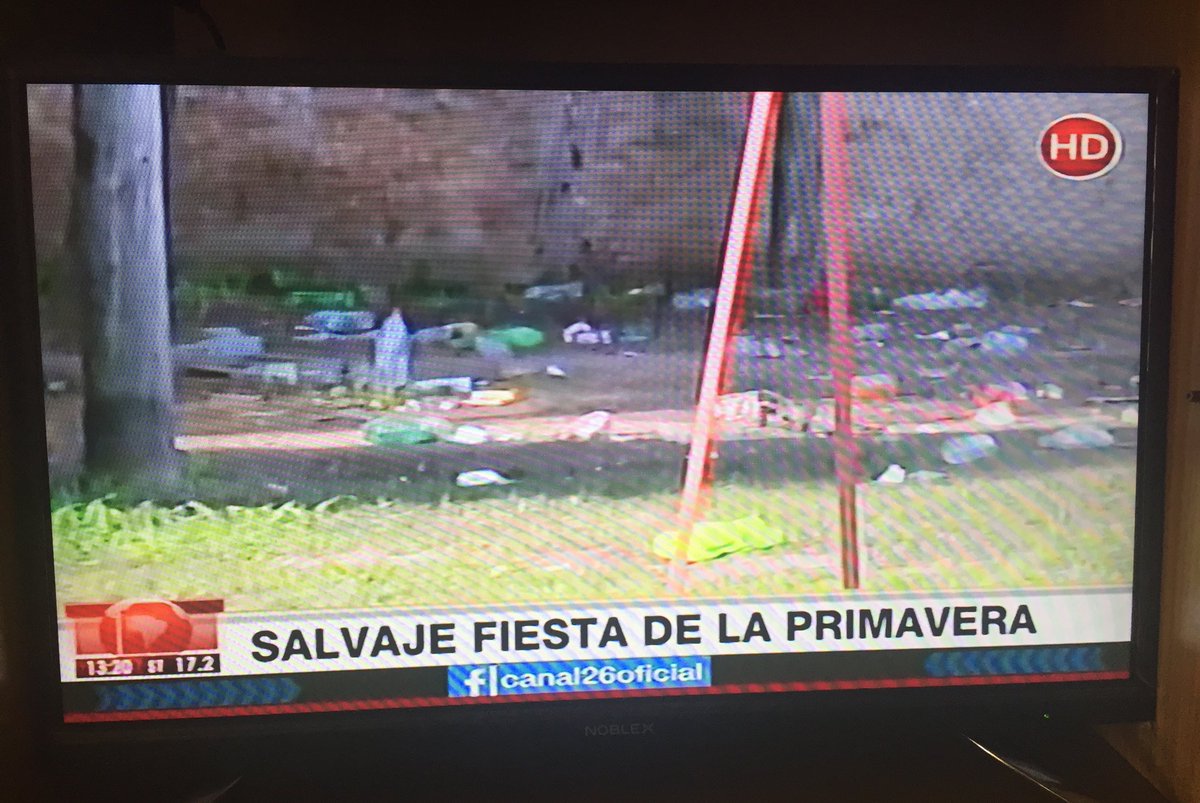 primavera_XVI's tweet photo. nosotros el sábado post fiesta!!!! https://t.co/T5ENtg2QJE