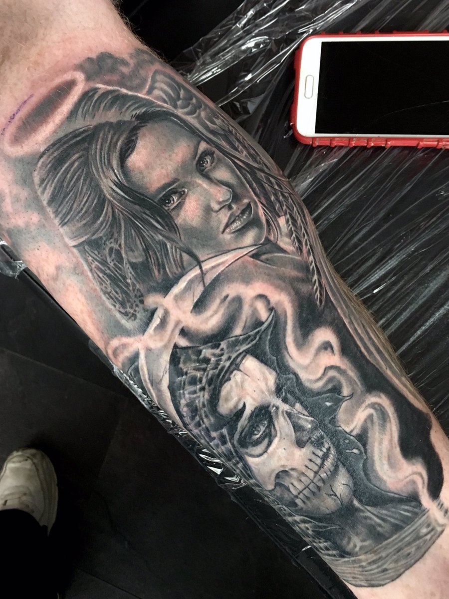 ENDOFTHEL1NE's tweet image. Complete today #zombieboy #angel @LifesInked @Inkedmag @InkDoneRight @TattooSociety13 @DopeInkPics @InkDoneRight