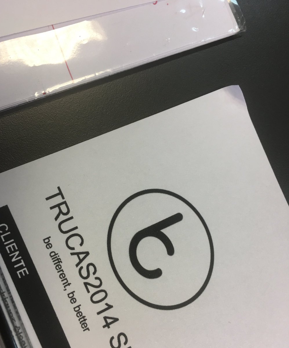 PanicError500's tweet photo. Preparándonos la reunión! 💪🏻💪🏻 @Trucas_sl #trucas https://t.co/XurcKpOGEd