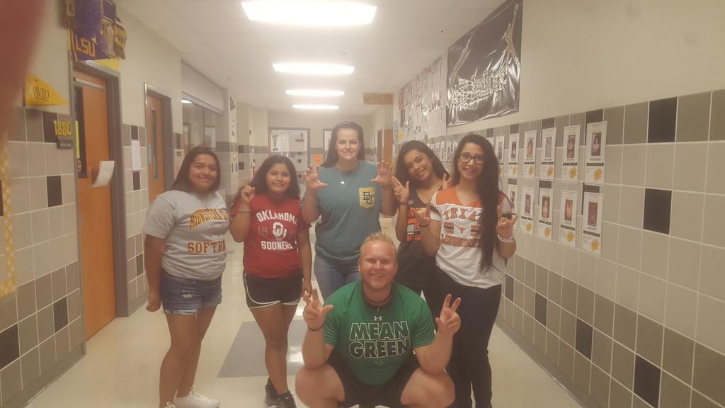 Hillary White tweet media