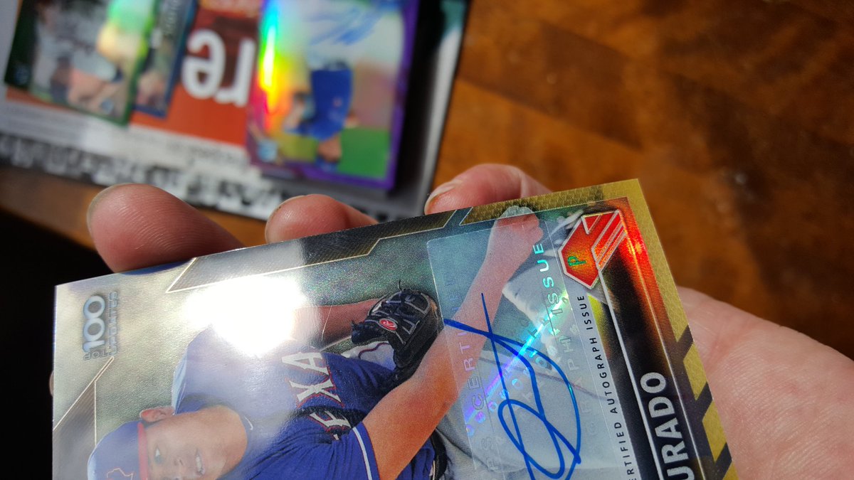 HobbyHottie's tweet photo. @BowmanCards On And On https://t.co/odXftuAu5L