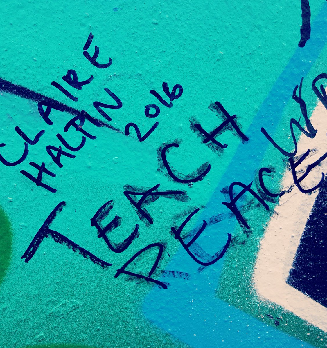 "How long... how long must we sing this song" Take some time to reflect and promote #internationaldayofpeace 🌍☮✌❤