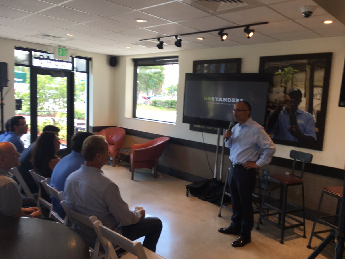 ArtieSbuxComm's tweet photo. Upstanders live in Deerfield Beach. #tobeapartner #Upstanders @starbucksprtnrs @FLAinspires https://t.co/xhX7YKszya