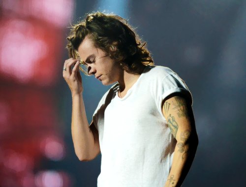 thestylesfandom's tweet photo. https://t.co/hsxOsVXdrX