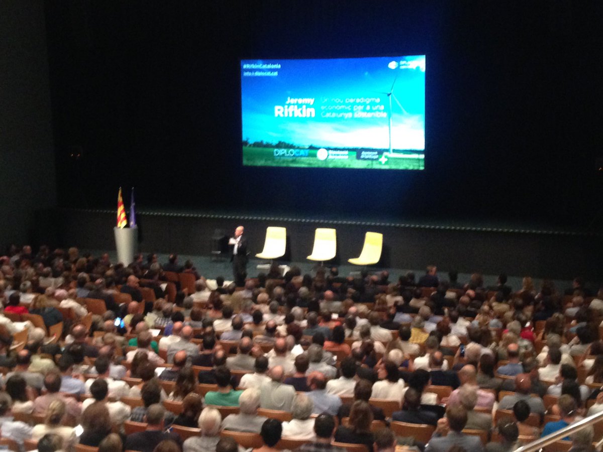 montsedabanm's tweet photo. #RifkinCatalonia "we're on the 6th extinction event on Earth"
#WaterCycles We need a #NewEconomicVision @Diplocat https://t.co/WmsrnXUIJY