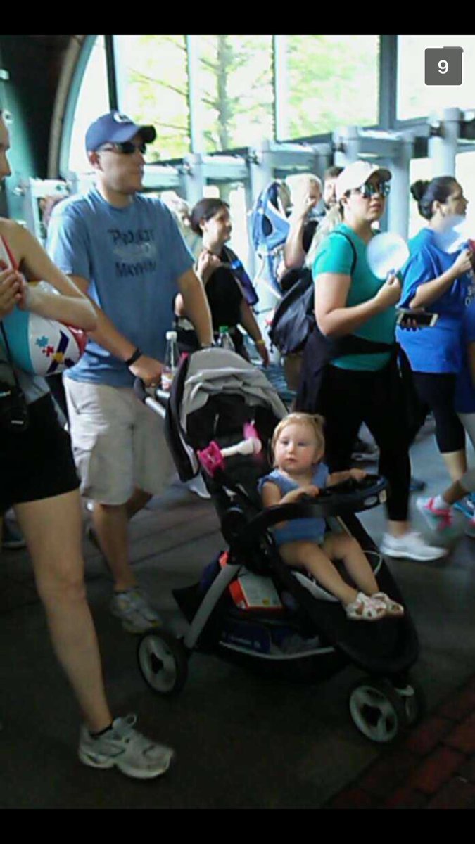 ChannelviewROTC's tweet photo. Autism Walk! https://t.co/FiW9bvfzF9