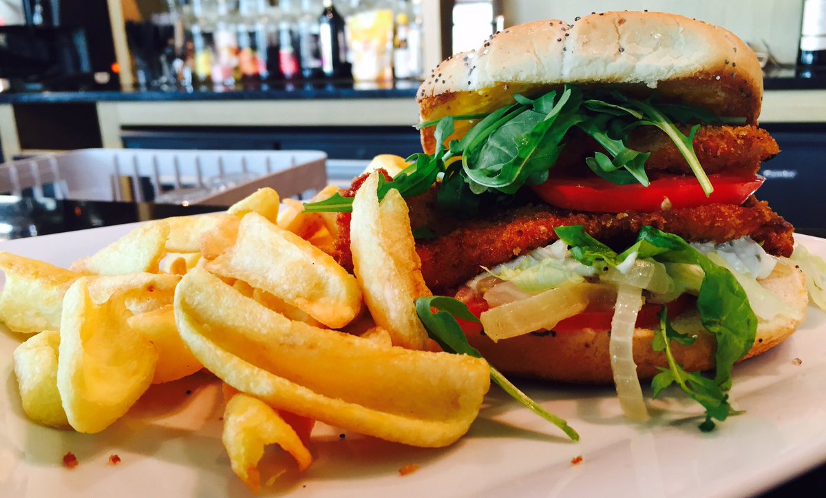 CAMAROSAQWARTZ's tweet photo. #Chicken #Burger
La Pizzeria du #QWARTZ #CAMAROSA #Original #Pizza au N1 #92 #Foodporn #Yummy
#Restaurant https://t.co/5B2yxiLBT6