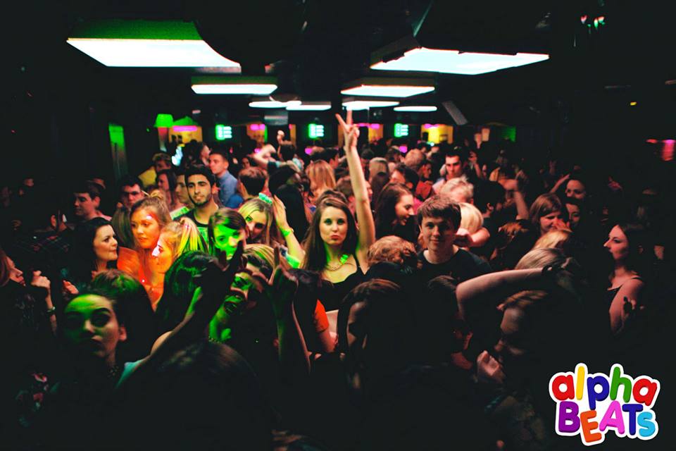 alphaBEATsuk's tweet photo. Just ONE WEEK until we arrive at @steinbeck_shaw to meet the Freshers! We can’t wait! https://t.co/ofn04oxtcT https://t.co/GBWOmY5Rem