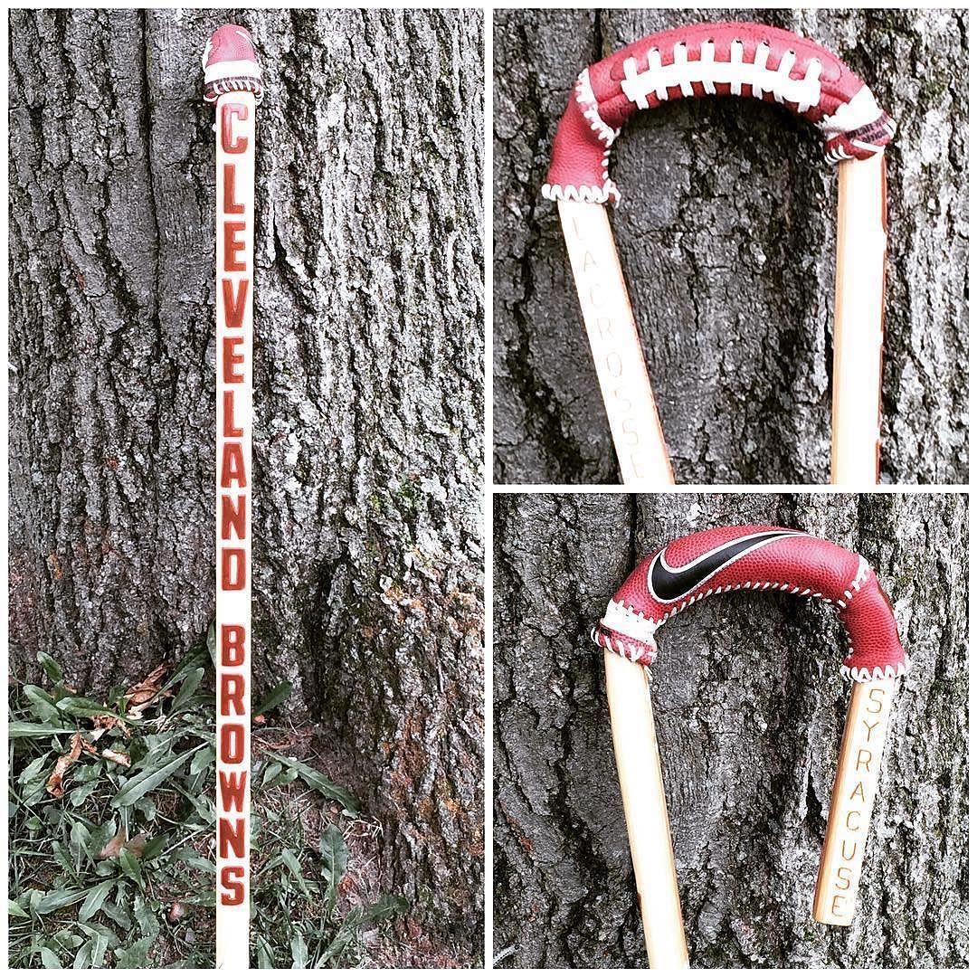 An up-close look at Jim Brown's cane made by Jack Johnson via <a href="/tamalacrosse/">Tama Lacrosse</a>. The handle was created with a real <a href="/cusefootball/">Syracuse Football</a> skin!