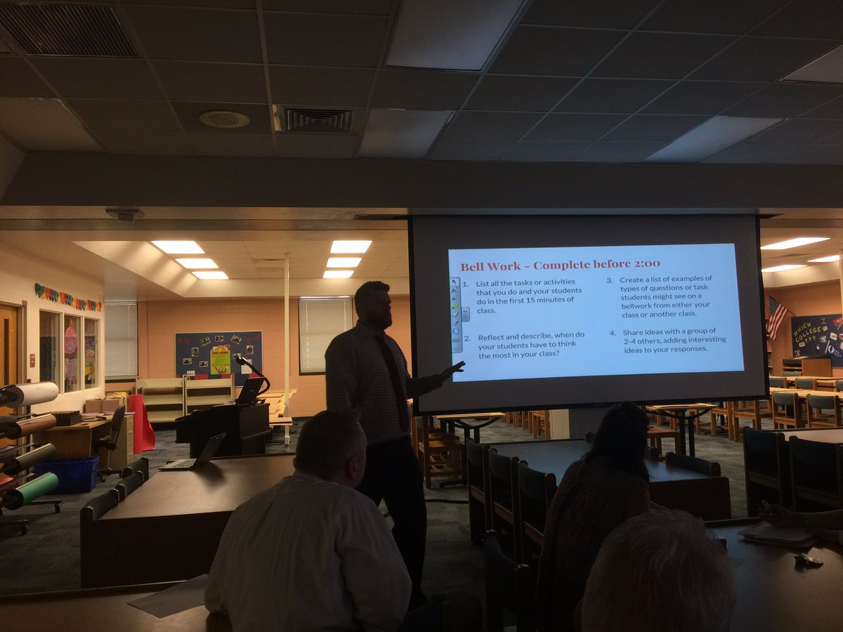 EsteroHS's tweet photo. Professional Learning Community with Mr. Howdyshell today!!! BELLWORK!!! @LeeSchools @benchman29 #leadershipinaction #settingtone&pace ⏰💡📓 https://t.co/ZA3AXNZRzj