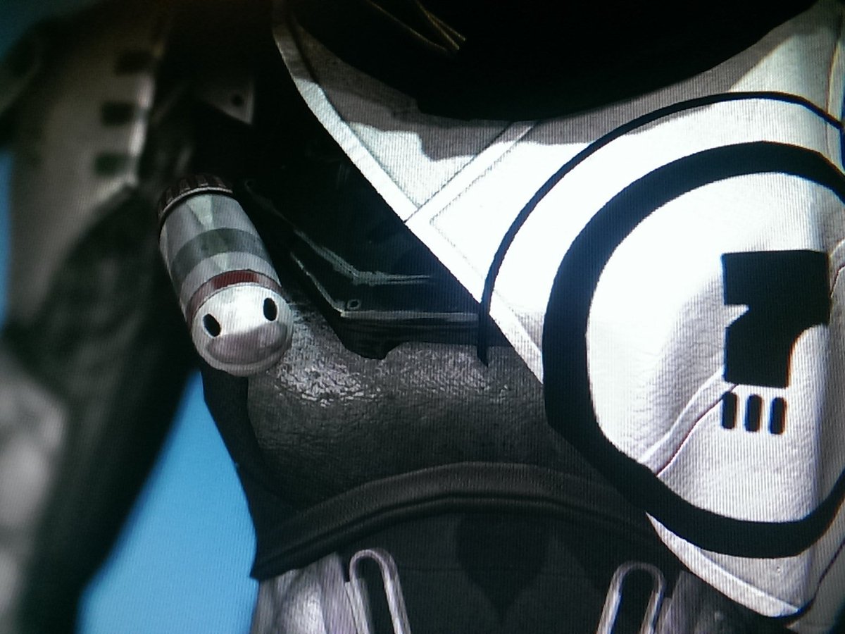 BadPinup's tweet image. See the smiley?