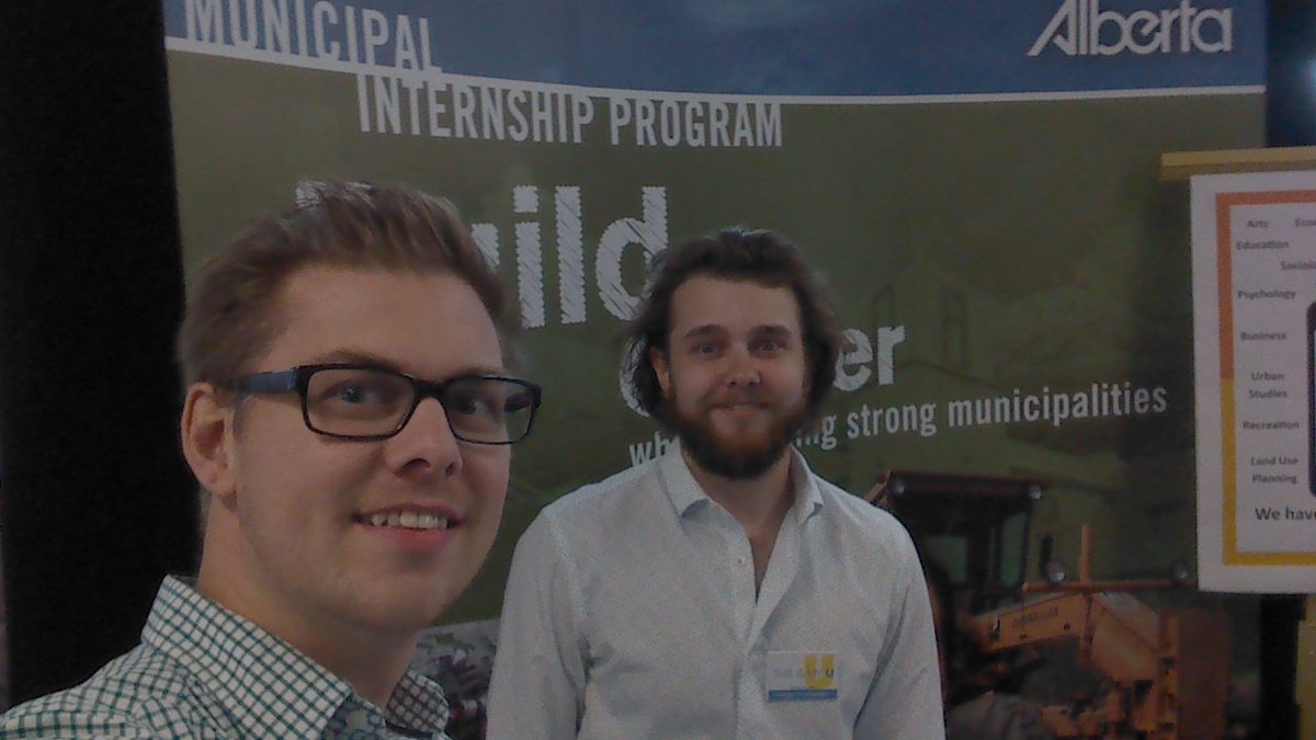 the_bullocks's tweet photo. Come check out the @ABMuniAffairs internship booth at the @uLethbridge career fair! #ulethCF #jobs #yql https://t.co/smsFD2meVS