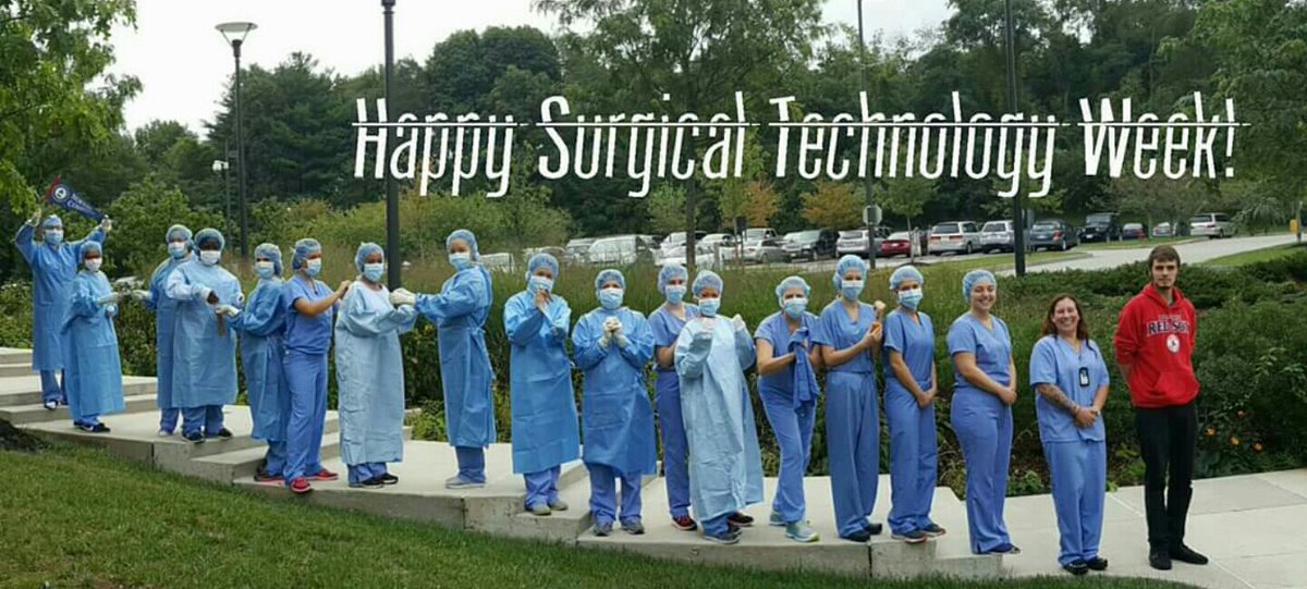 northshore_cc's tweet image. Happy #SurgicalTechnologyWeek from NSCC&apos;s Surgical Tech Class of 2017! &quot;From street clothes to graduation!&quot;