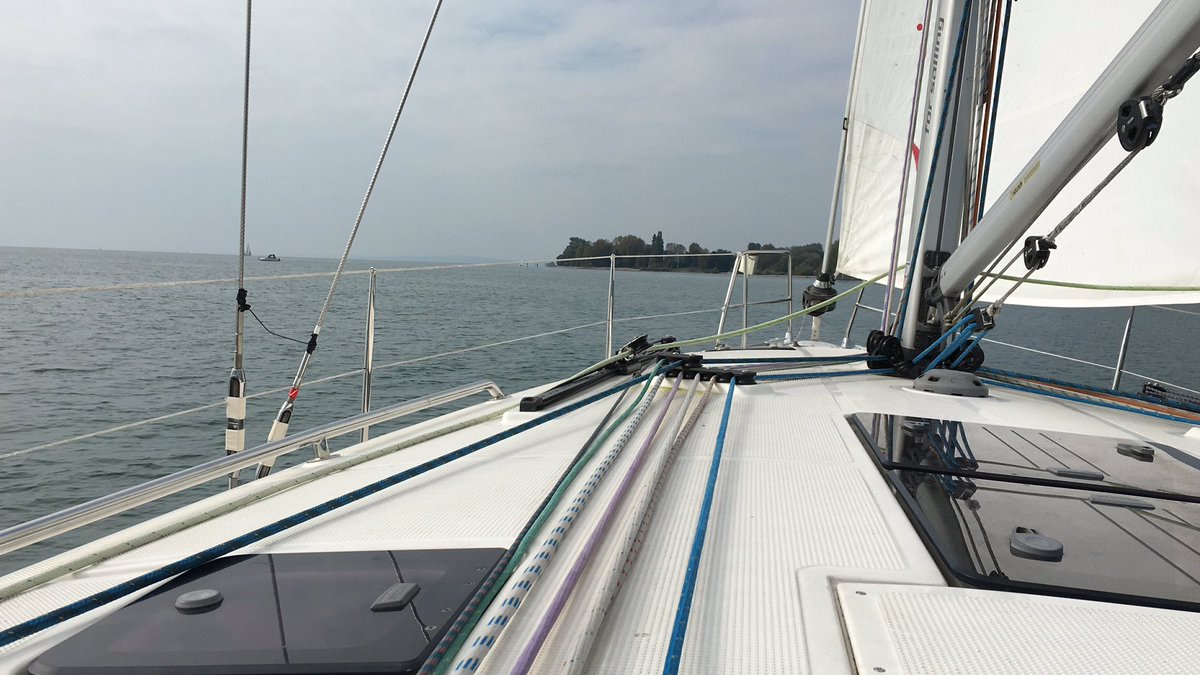 TileGarageMRich's tweet photo. Our @msdev_de Team #Offsite today was awesome! #matchrace #sailing #Bodensee #DXPower https://t.co/761yKTGkhN