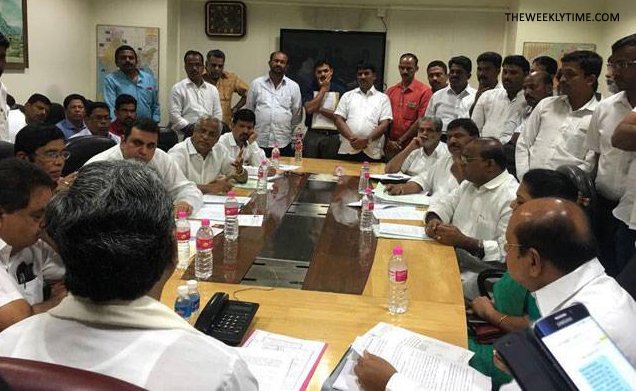 theweeklytime's tweet photo. Karnataka decides,No more water for Tamil Nadu : https://t.co/Z99m81nVlp
#cauveryissue #cauvery #karnataka #tamilnadu #cabinet #supremecourt https://t.co/LLehWfglAg