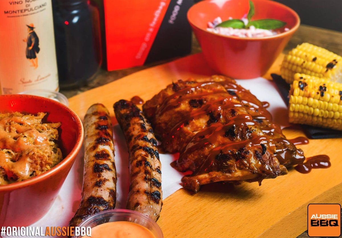Deliveroo_IE's tweet photo. Anyone up for some BBQ GRUB from @aussie_bbq tonight? But don't want to pull the webber out? #RooItToYou #SeptemberBBQ https://t.co/6RWCsZZDum