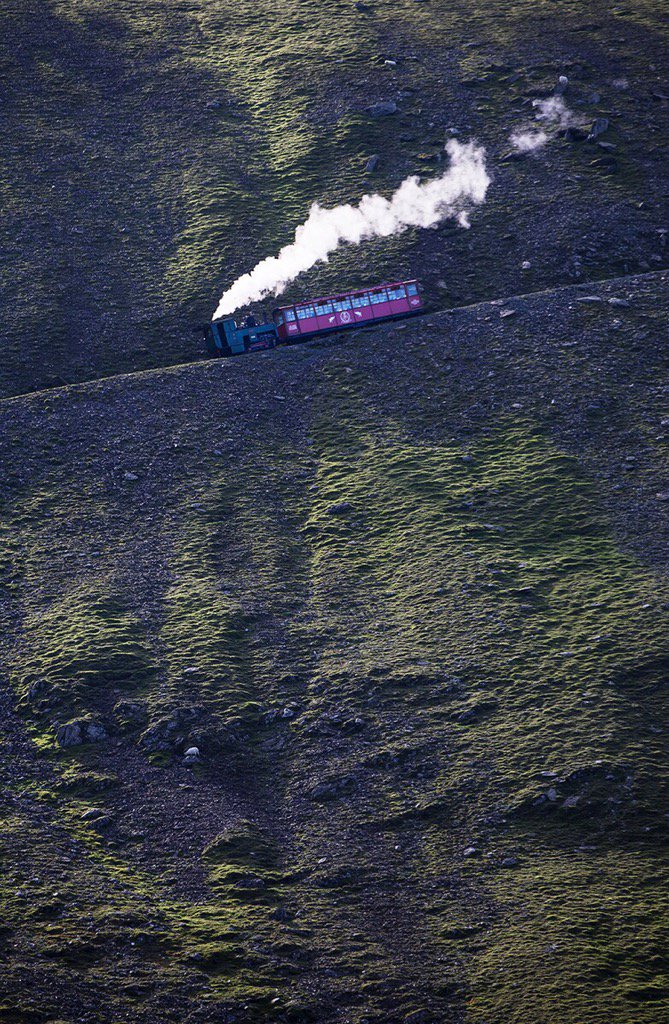 mikespencerpics's tweet photo. Never tire of seeing steam trains up a mountain #SMR120 https://t.co/76d5DILs9Q