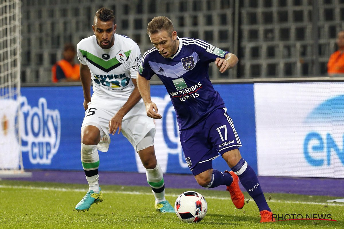 rscanderlecht's tweet photo. A few images of the game against OHL #RSCA #COYM #andohl https://t.co/mn4qPlBg5i