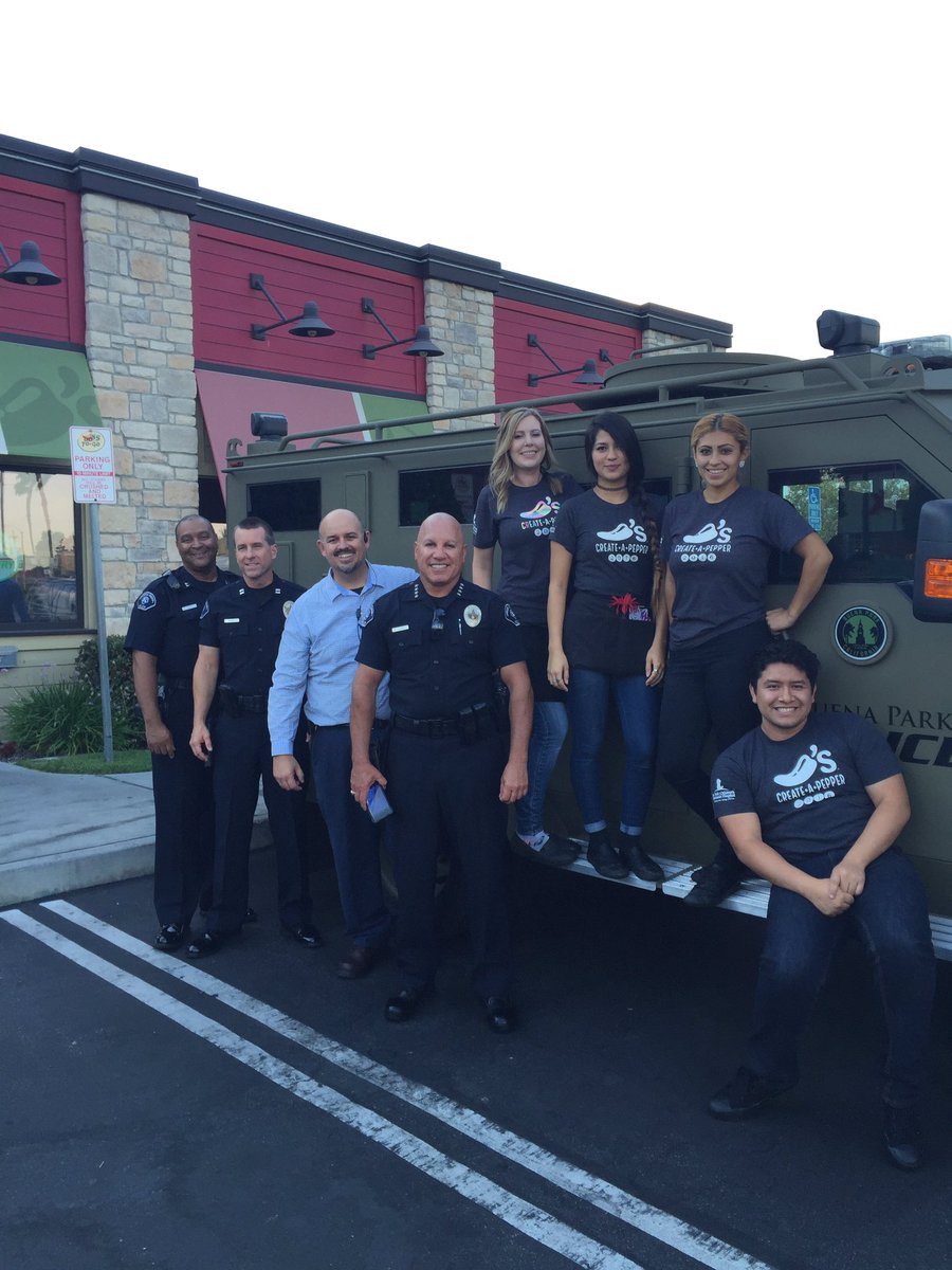 Shane1LV's tweet photo. Chilis Buena Park Tip a Cop was a great event! Raised $1,200 for @StJude with BPPD and the BP Mayor. #chilislove @JDMac760 @steelerman1313 https://t.co/FCoZHinCLf